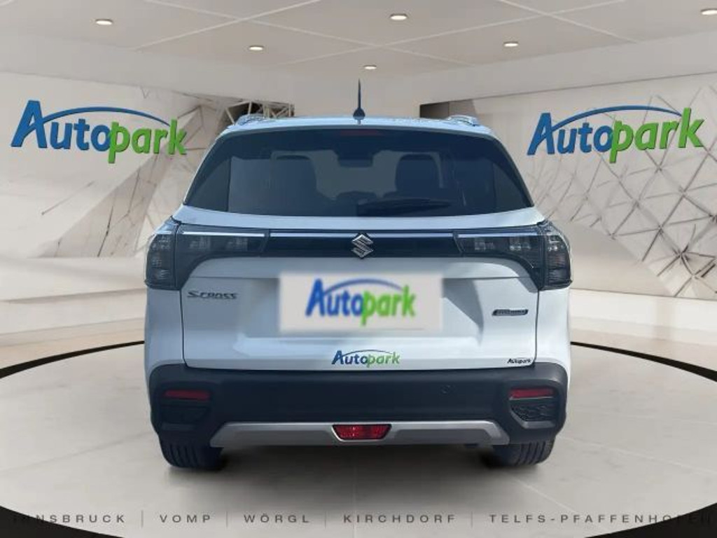 Suzuki S-Cross