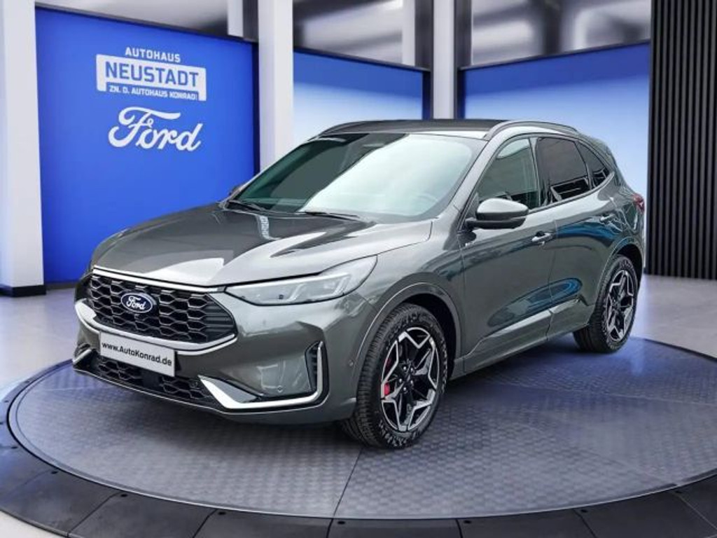 Ford Kuga 2025 Benzine