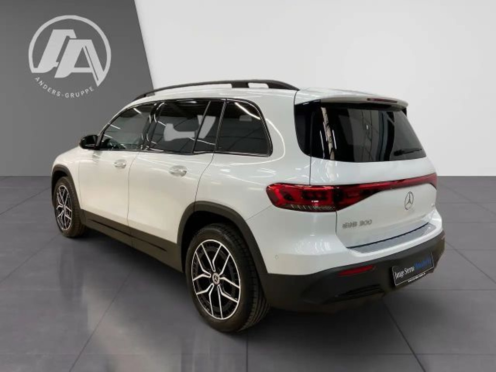 Mercedes-Benz EQB