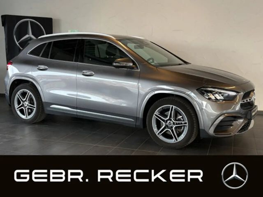 Mercedes-Benz GLA-Klasse 2024 Benzine