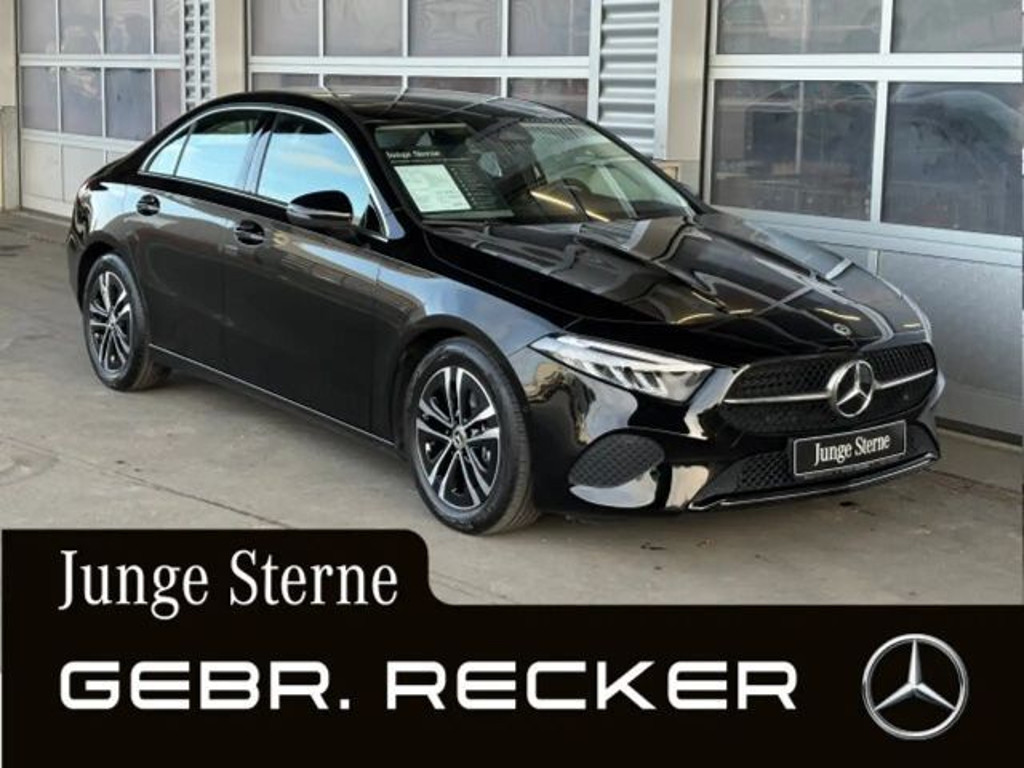 Mercedes-Benz A-Klasse 2024 Benzine