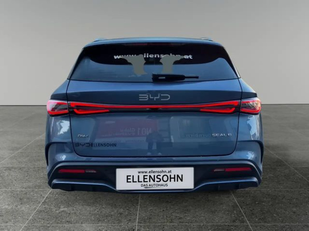 BYD Seal 6