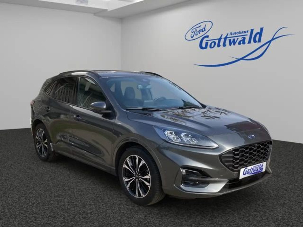Ford Kuga 2022 Benzine