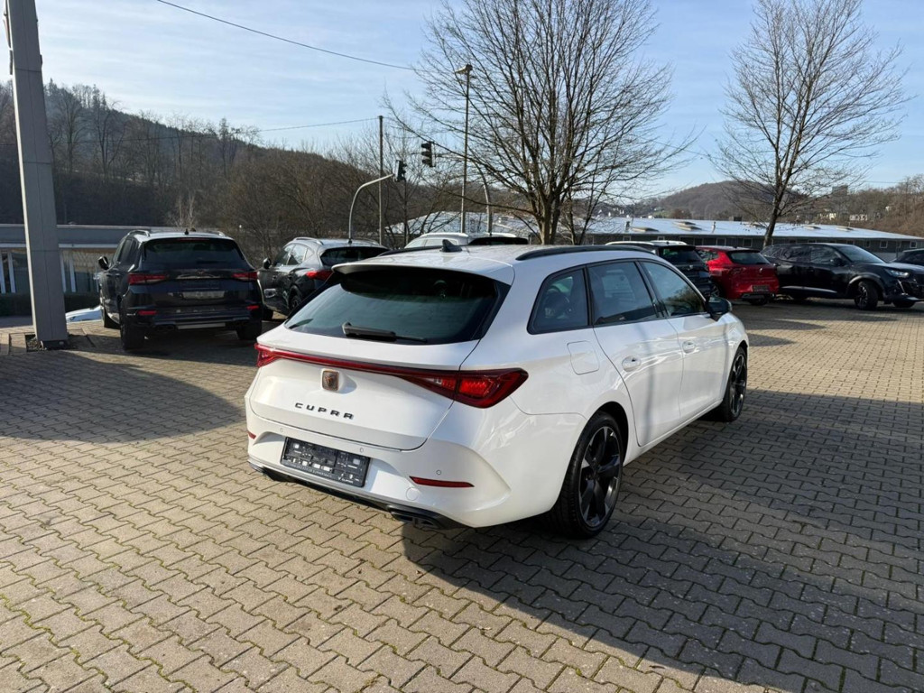 Cupra Leon 2023 Benzine