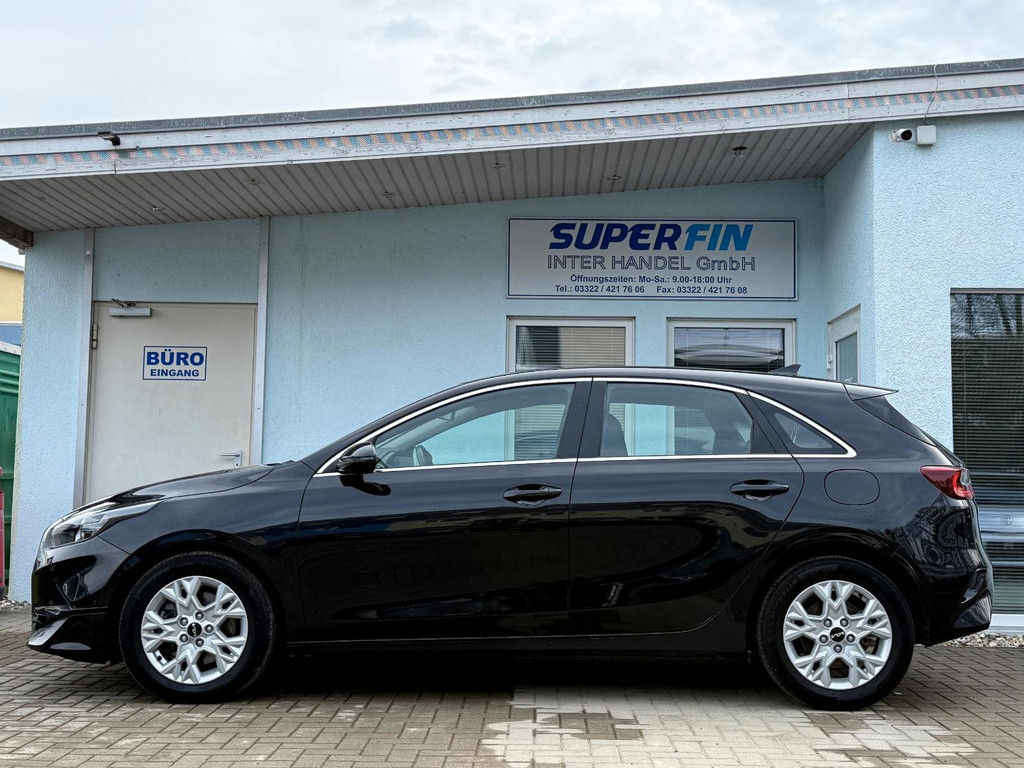 Kia Ceed 2024 Benzine