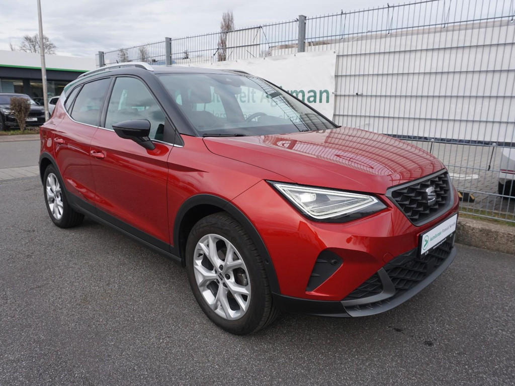 Seat Arona