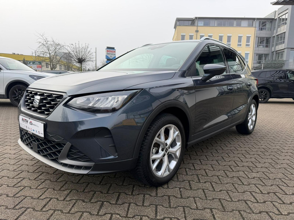 Seat Arona