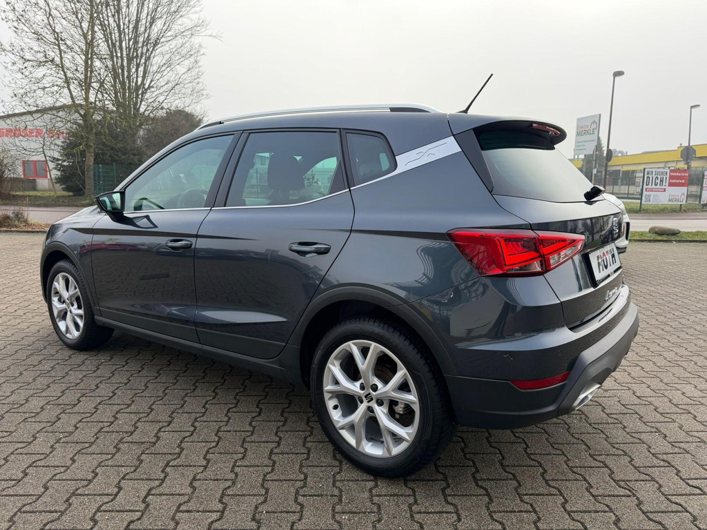 Seat Arona