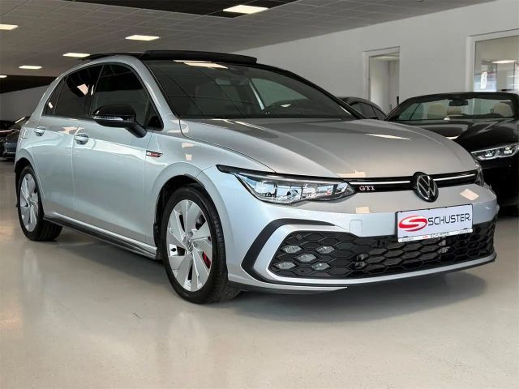 Volkswagen Golf 2024 Benzine