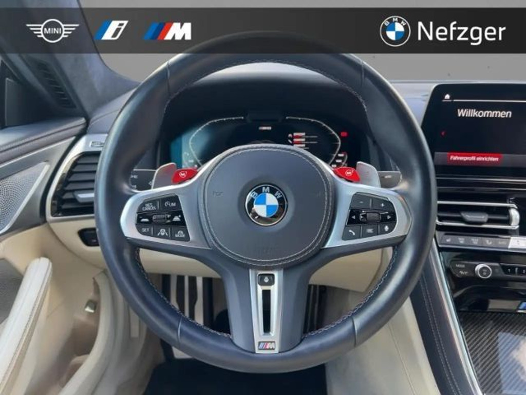 BMW M8