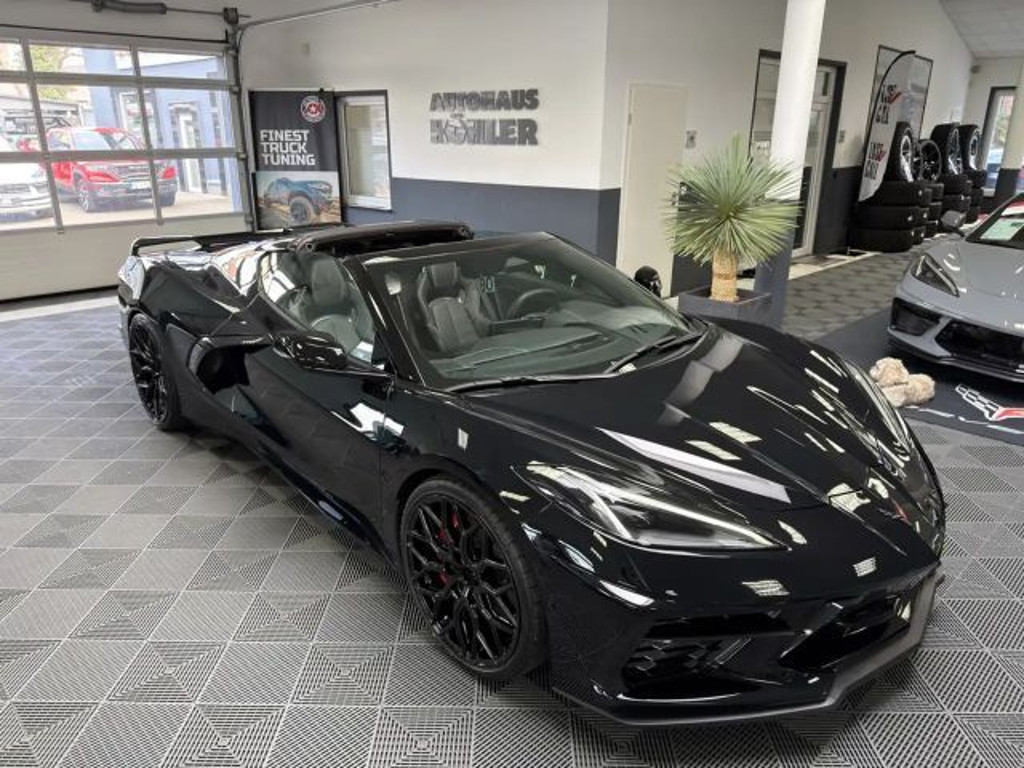 Corvette C8