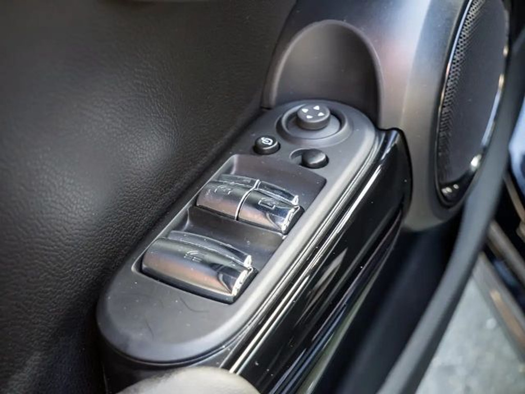 Mini John Cooper Works Cabrio