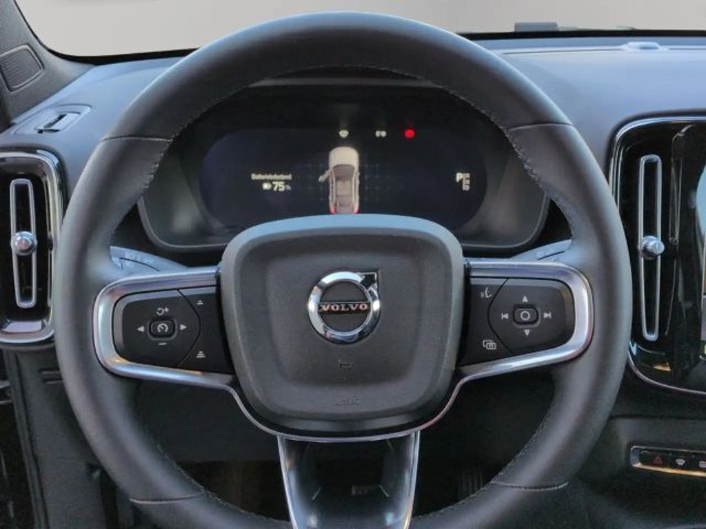Volvo C40