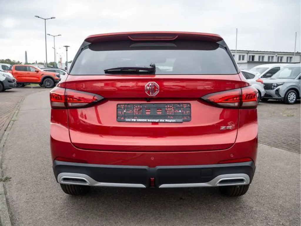 MG ZS