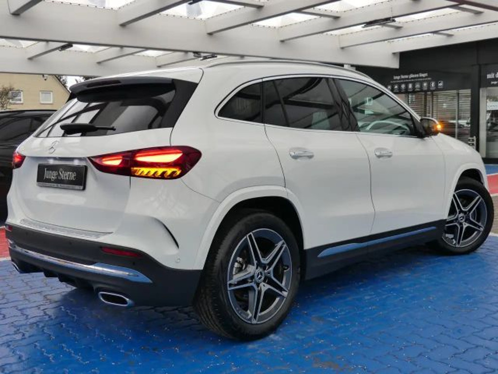 Mercedes-Benz GLA-Klasse