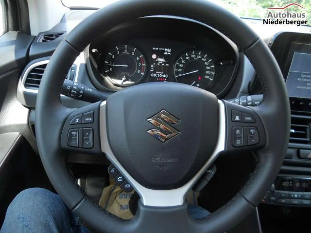 Suzuki S-Cross