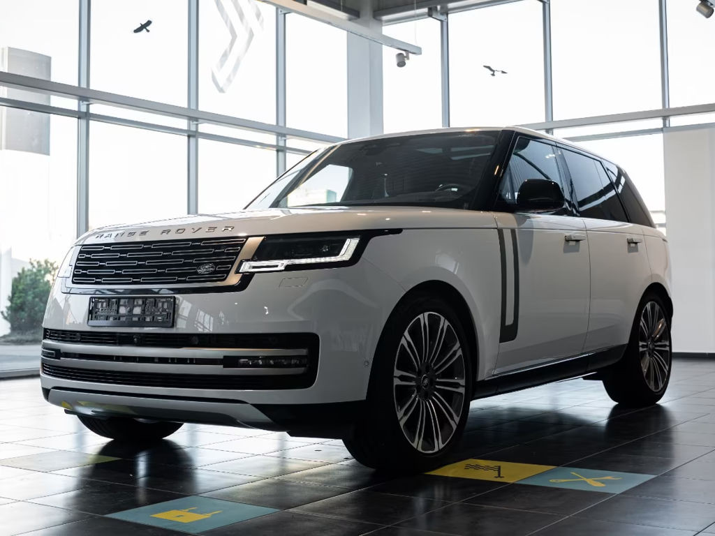 Land Rover Range Rover 2023 Benzine