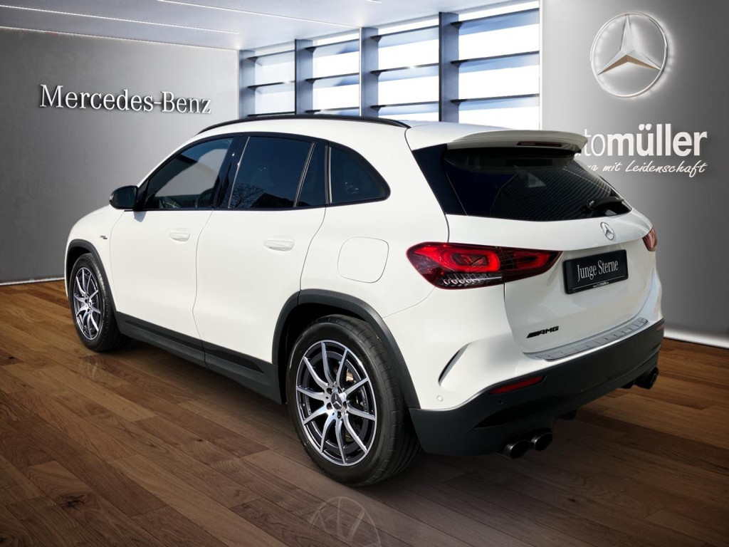 Mercedes-Benz GLA-Klasse 2022 Benzine