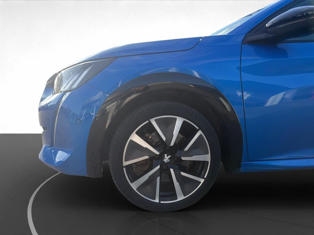 Peugeot e-208