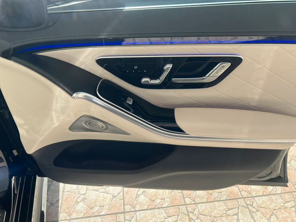 Mercedes-Benz S-Klasse