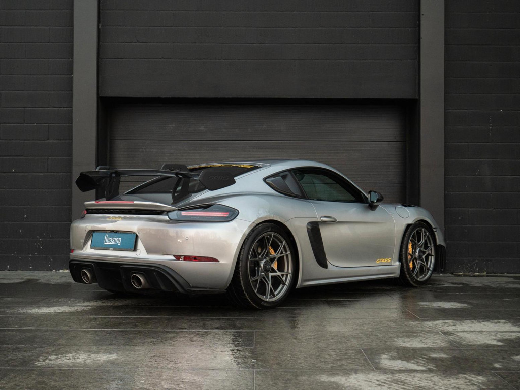 Porsche Cayman 2023 Benzine