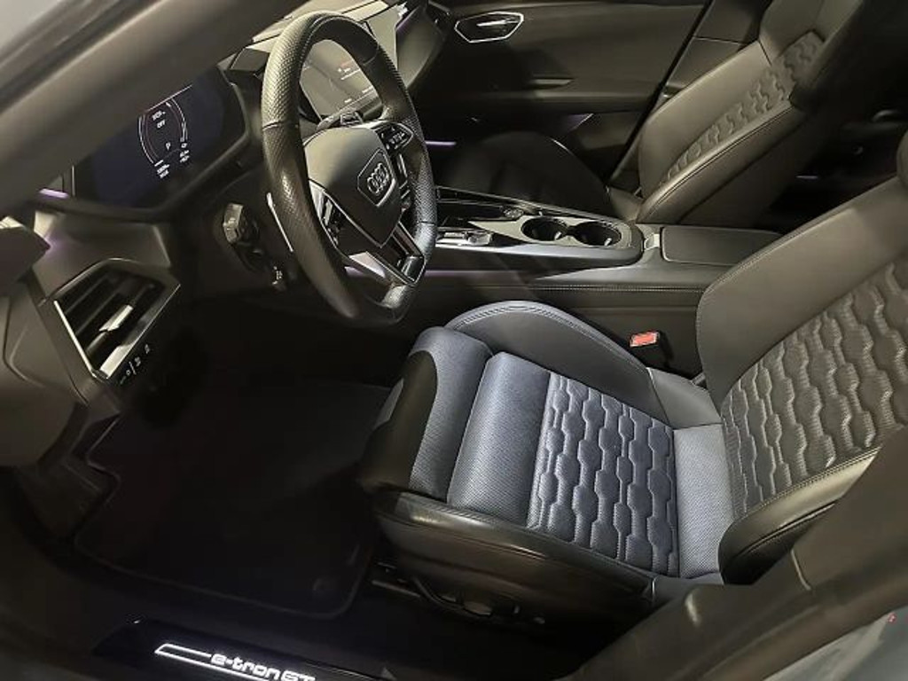 Audi e-tron GT