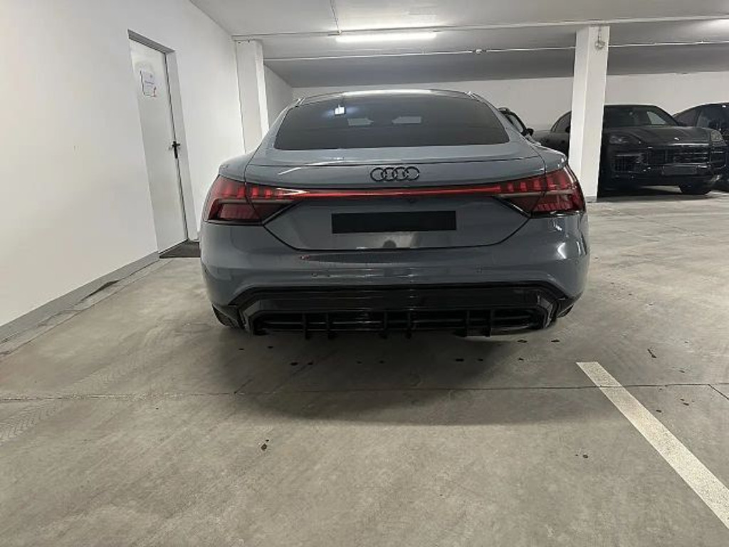 Audi e-tron GT