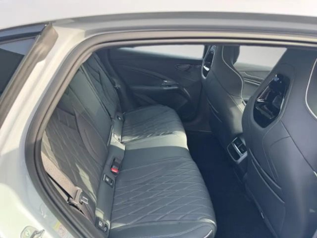 BYD Seal