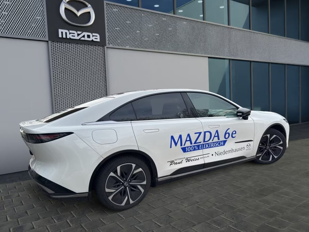 Mazda 6e