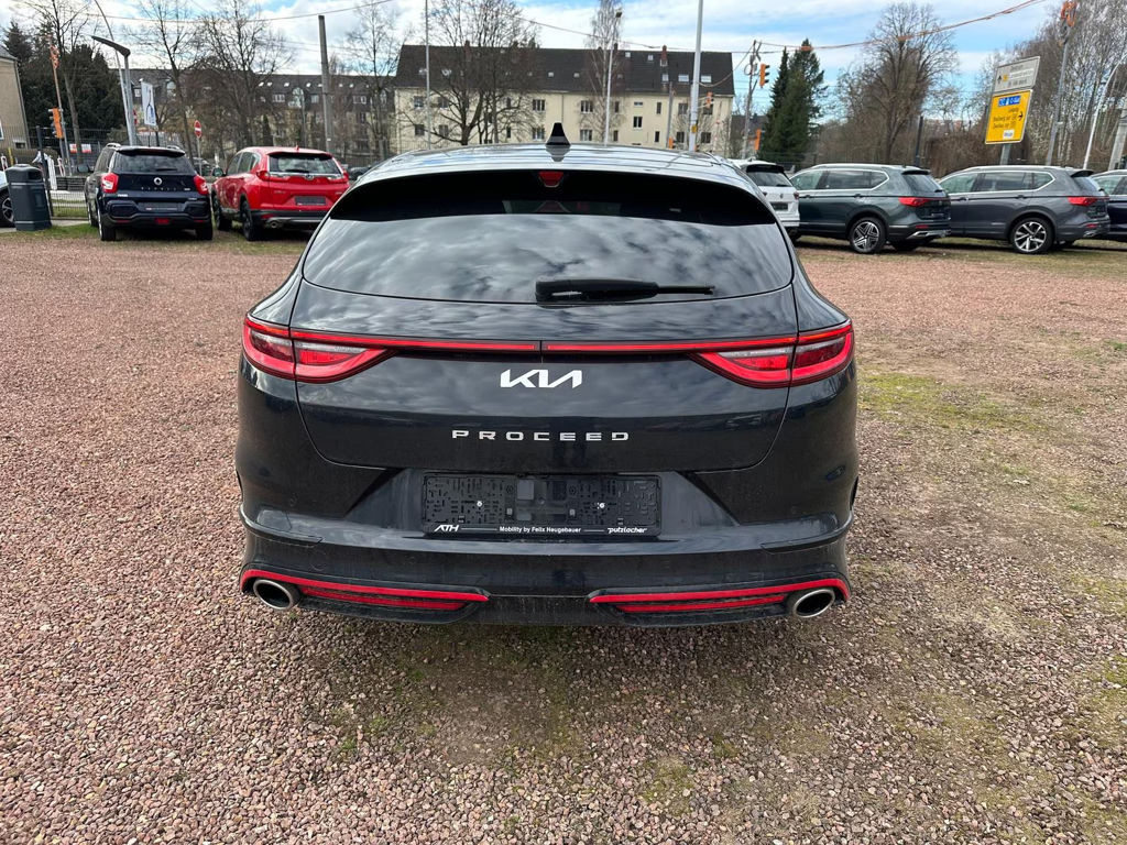 Kia ProCeed