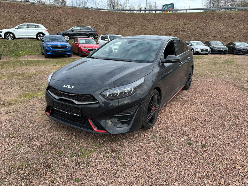 Kia ProCeed