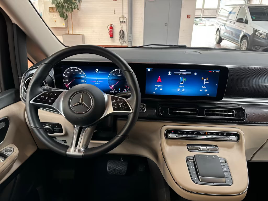 Mercedes-Benz Marco Polo