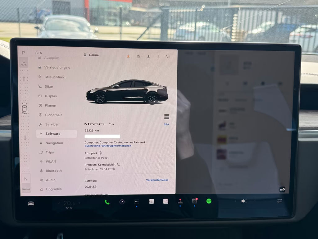 Tesla Model S