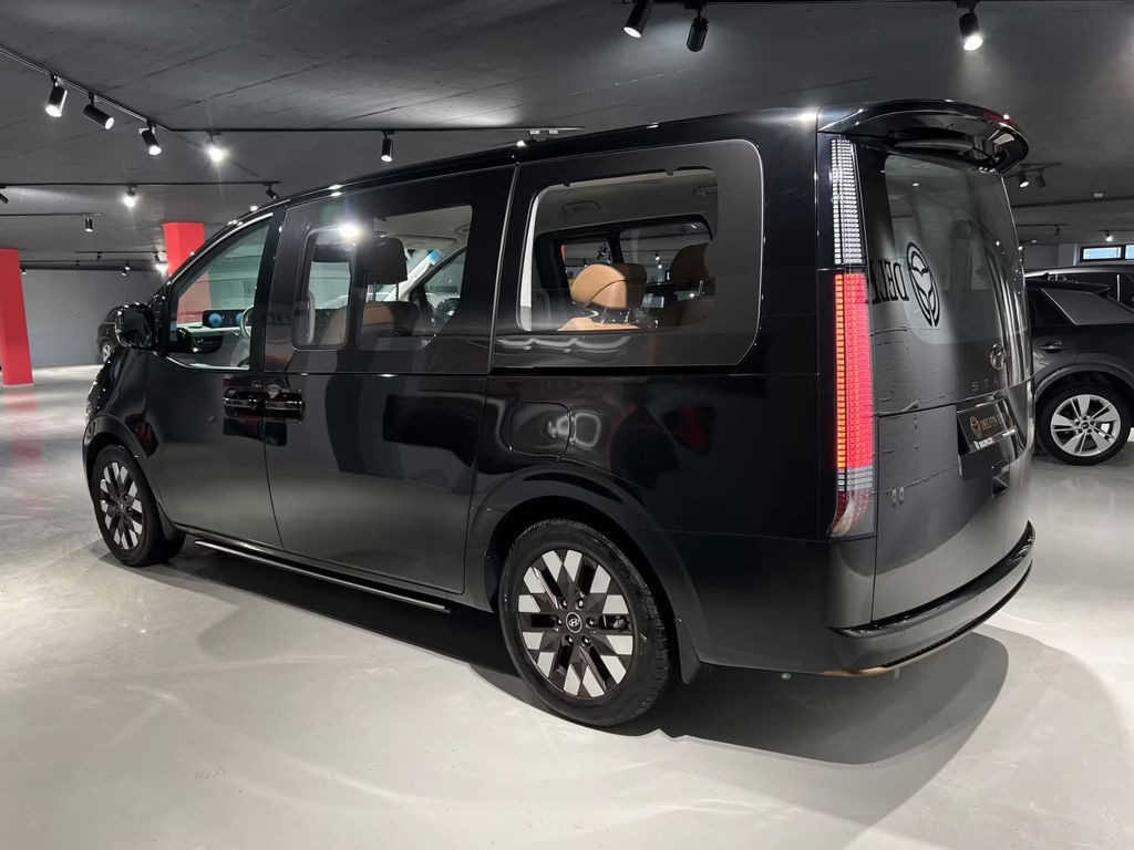 Hyundai Staria 2023 Diesel