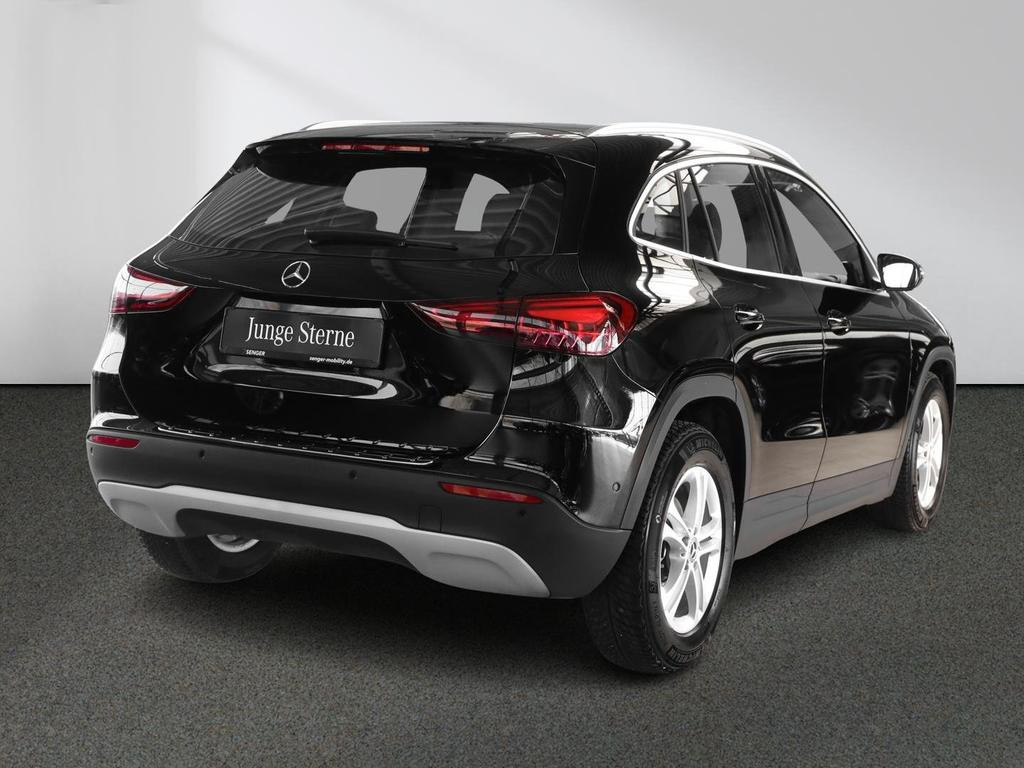 Mercedes-Benz GLA-Klasse 2024 Benzine