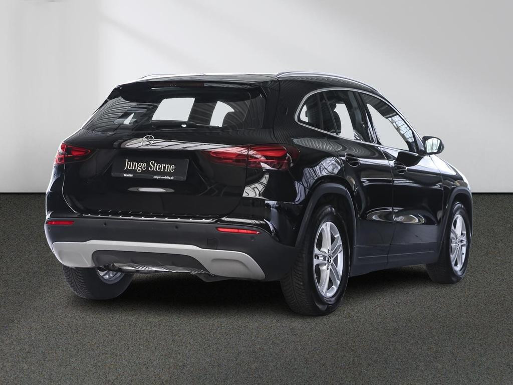 Mercedes-Benz GLA-Klasse 2024 Benzine