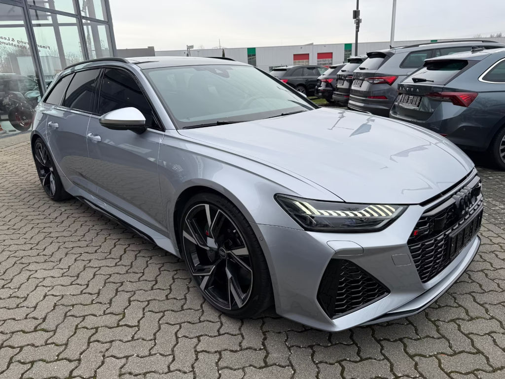 Audi RS6 2023 Benzine
