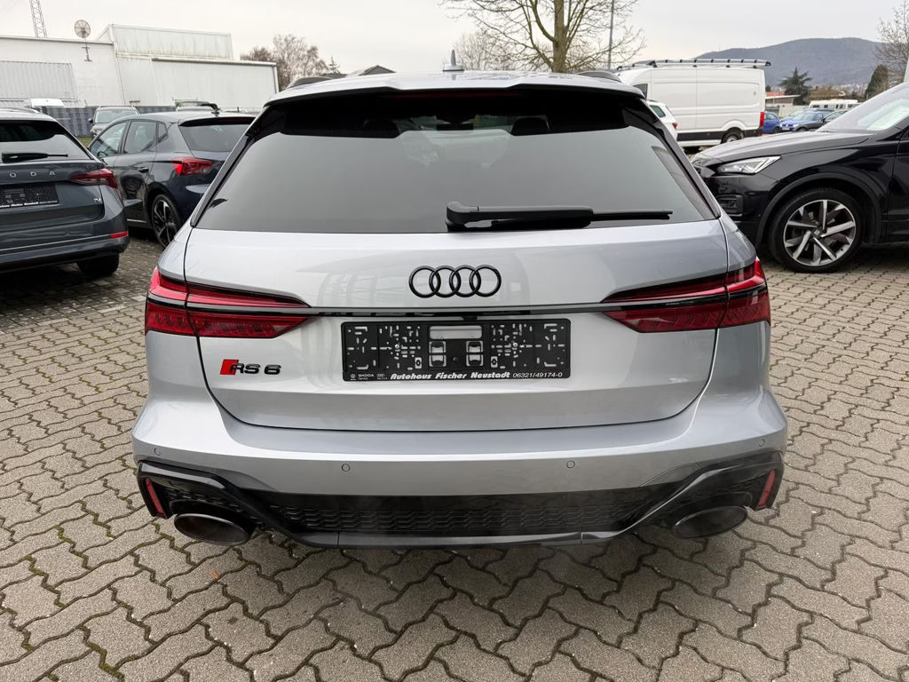 Audi RS6