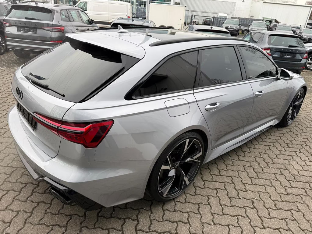 Audi RS6