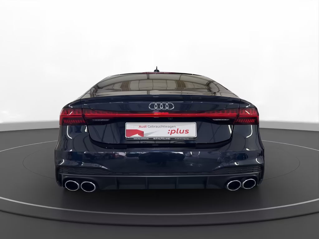 Audi S7