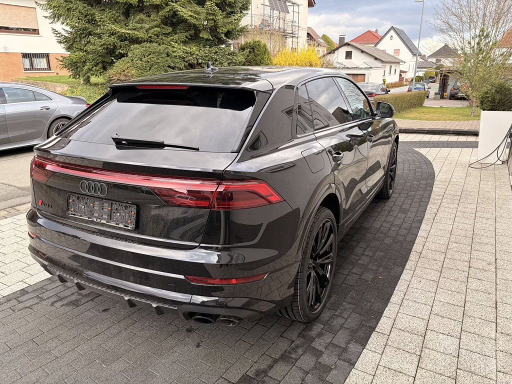 Audi SQ8