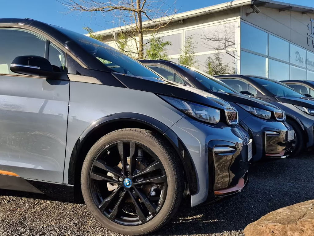 BMW i3
