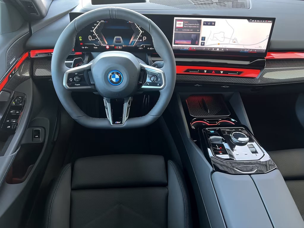 BMW i5