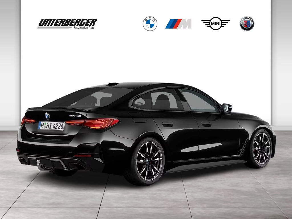 BMW M440