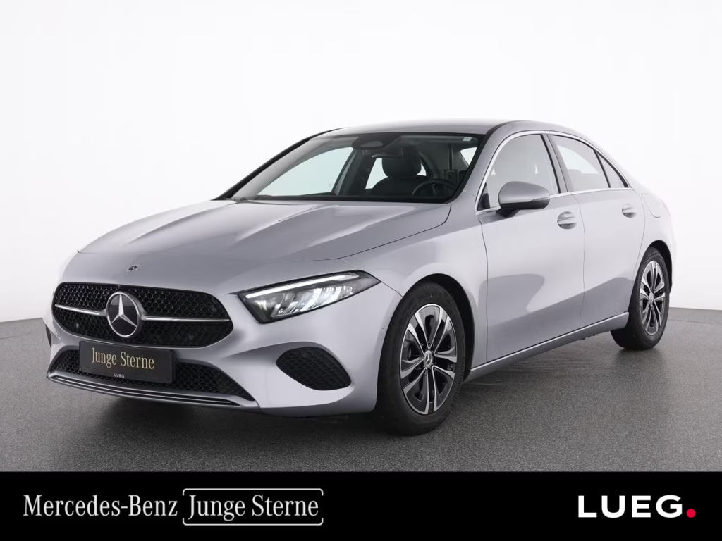 Mercedes-Benz A-Klasse 2024 Benzine