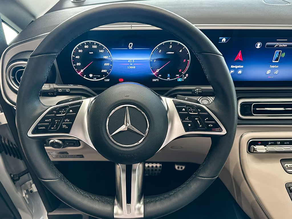 Mercedes-Benz Marco Polo