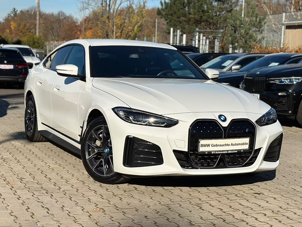 BMW i4