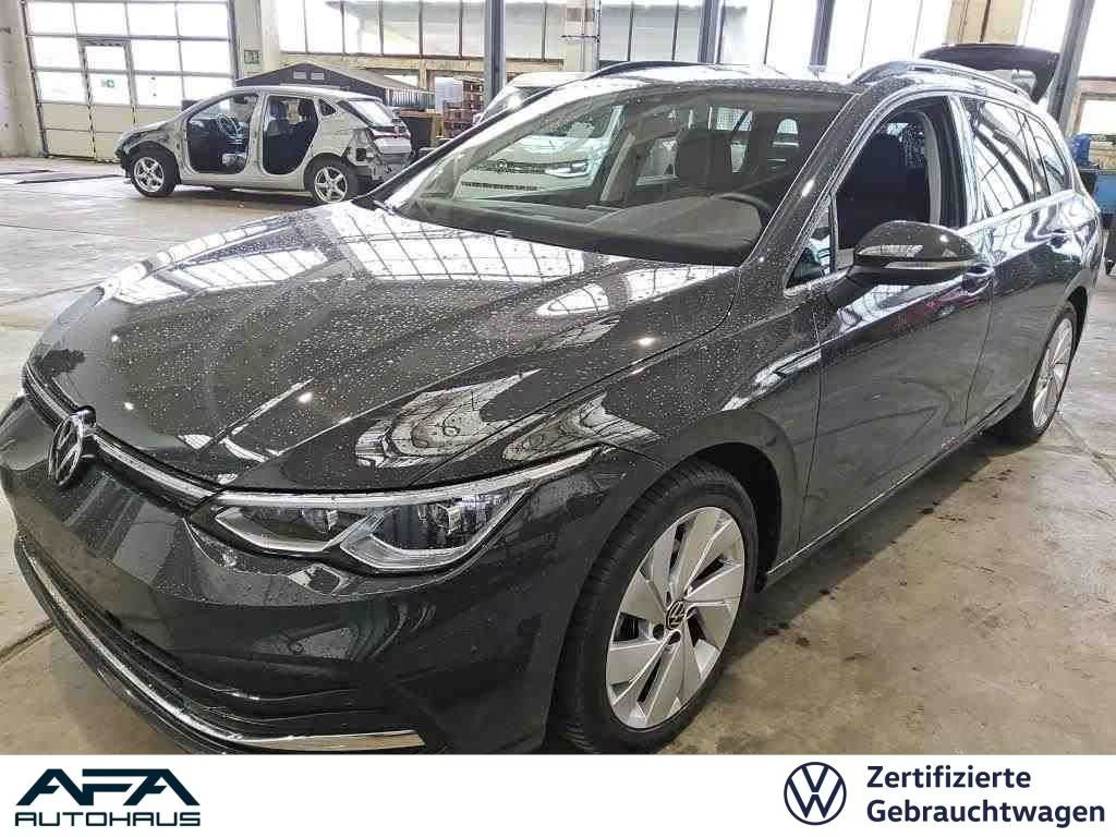 Volkswagen Golf 2023 Benzine