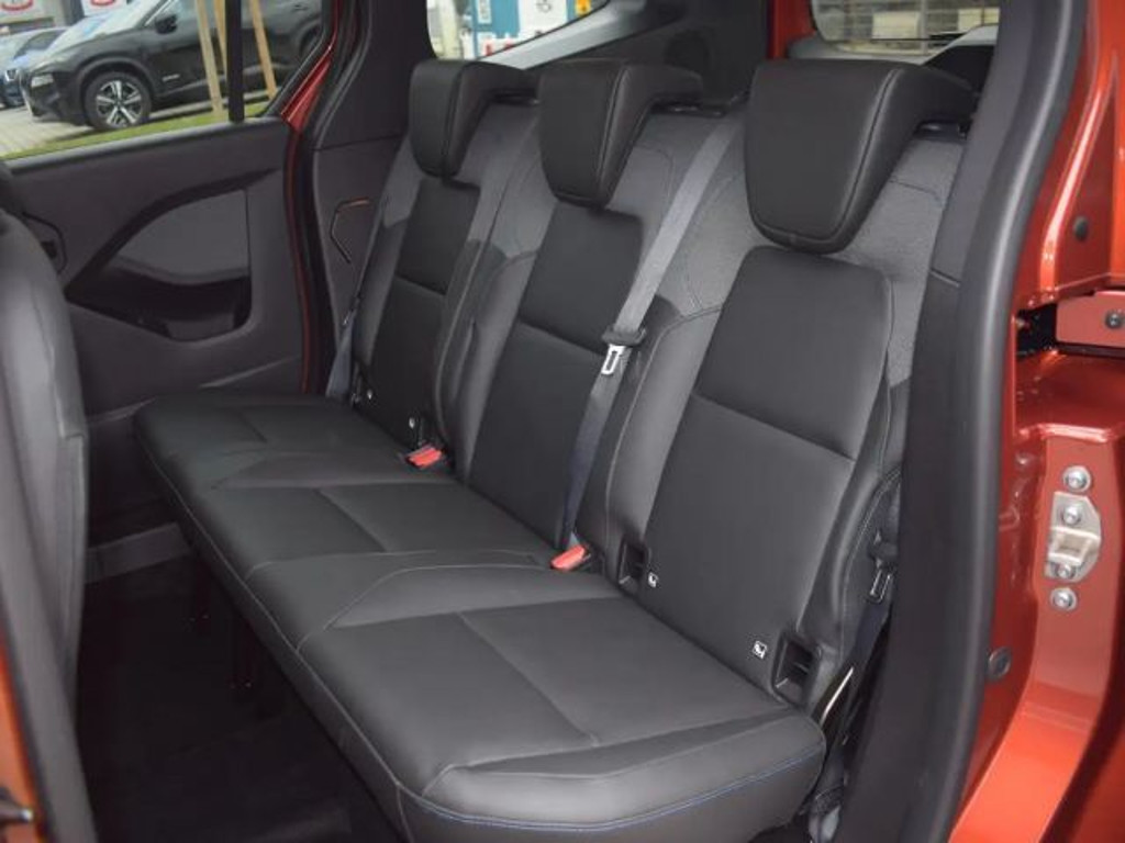 Nissan Townstar