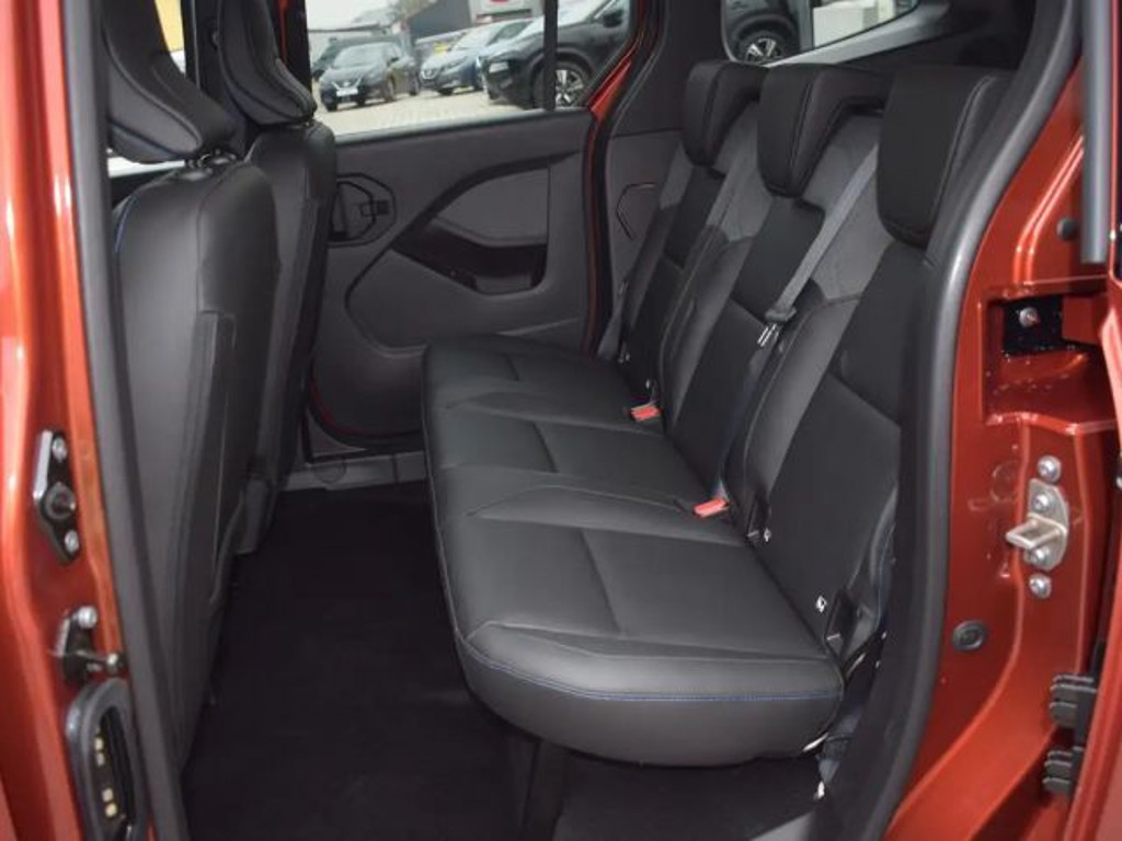 Nissan Townstar